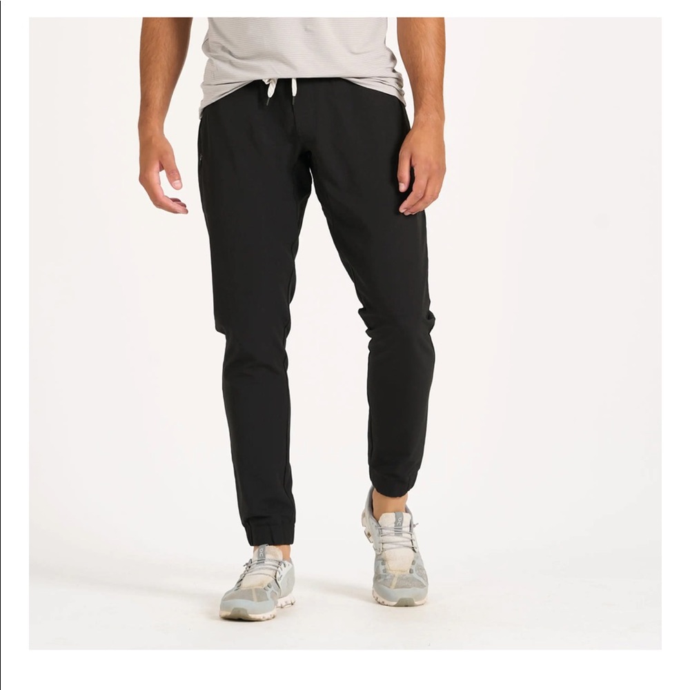 VUORI Transit Jogger - Black - Small
